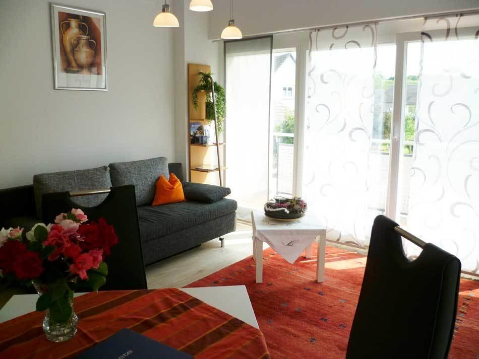 Ferienwohnung Am Bienenfeld Етенхайм Стая снимка