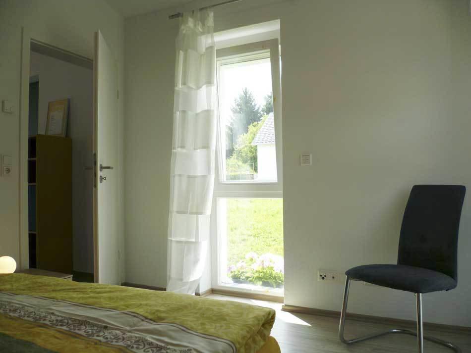 Ferienwohnung Am Bienenfeld Етенхайм Стая снимка